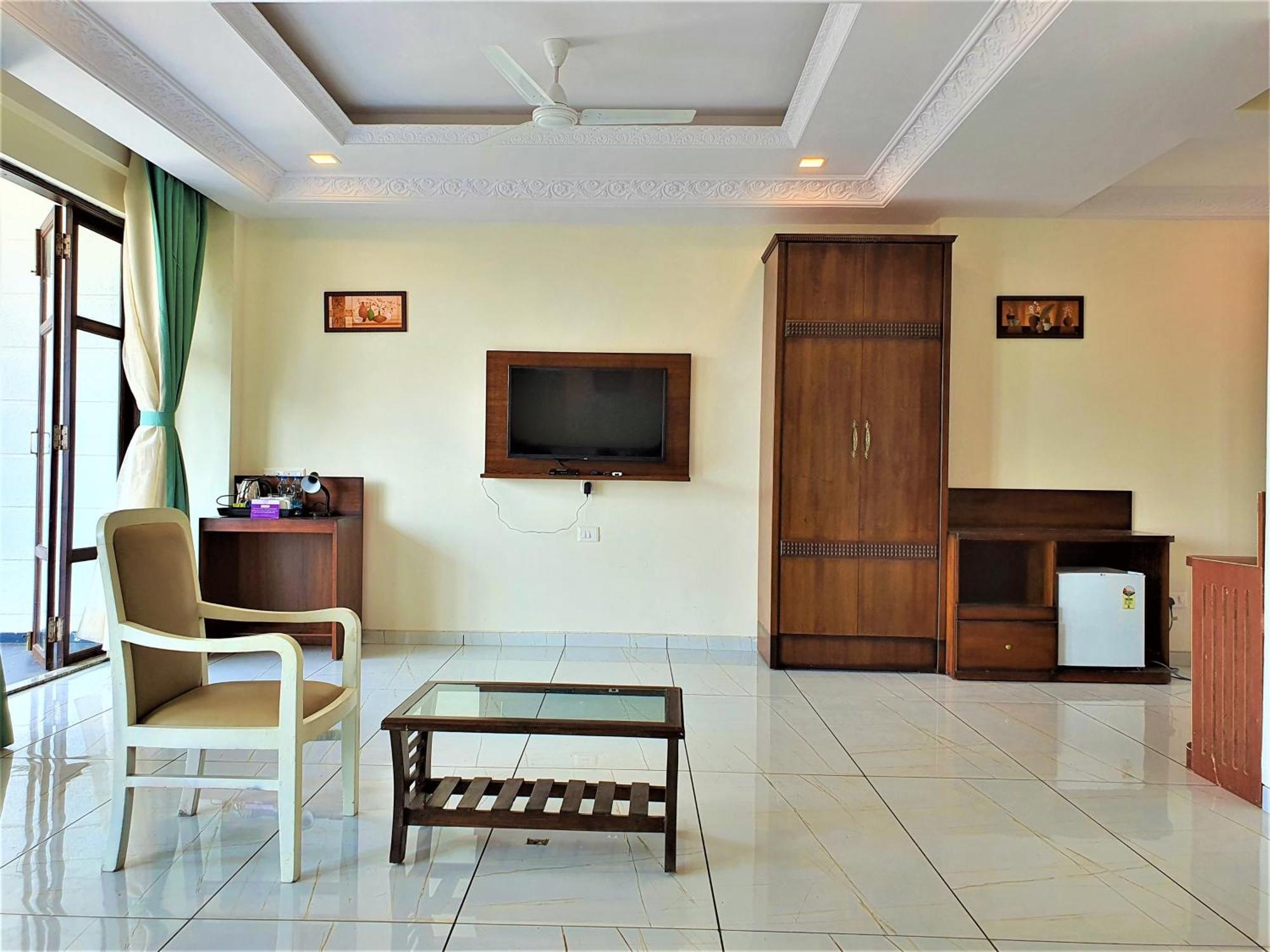 VITS Excellensea Karde Beach Dāpoli Exterior foto