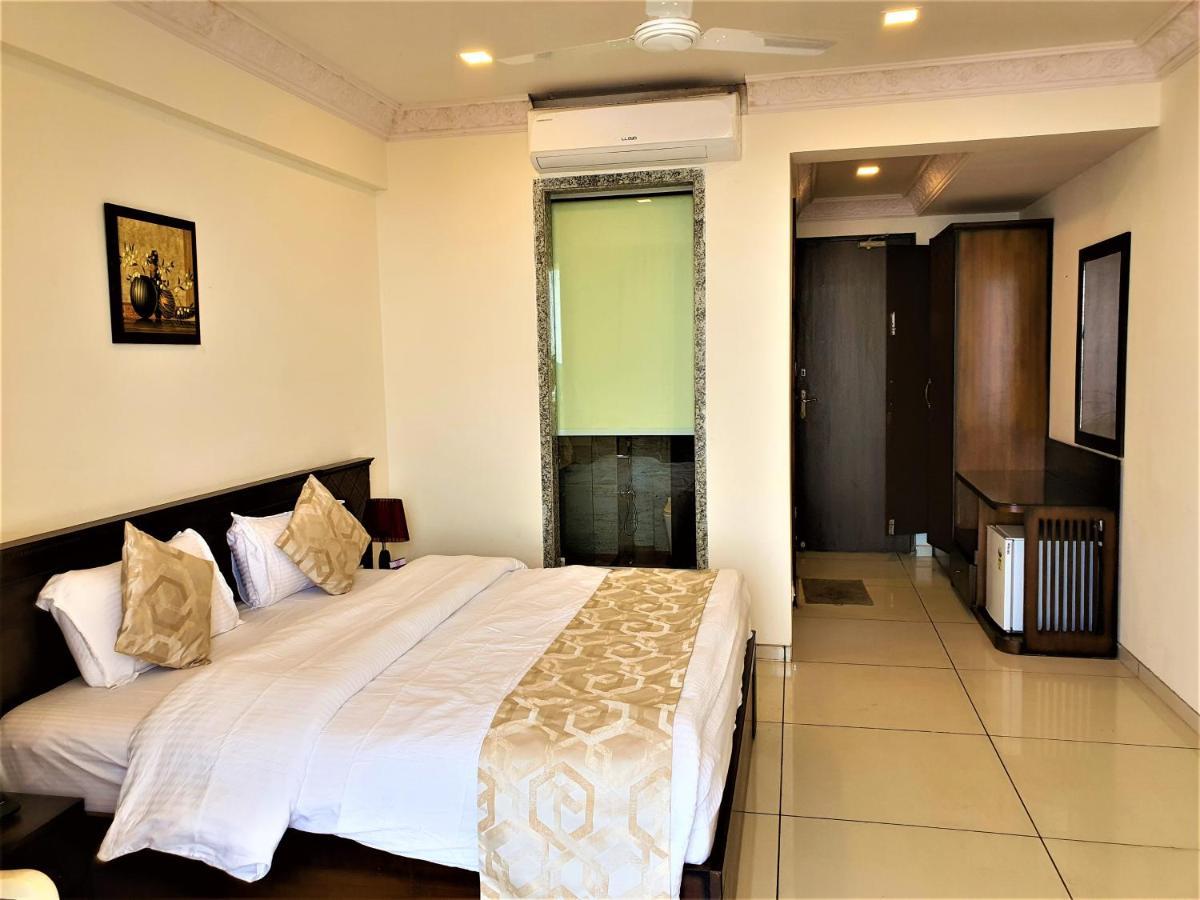 VITS Excellensea Karde Beach Dāpoli Exterior foto